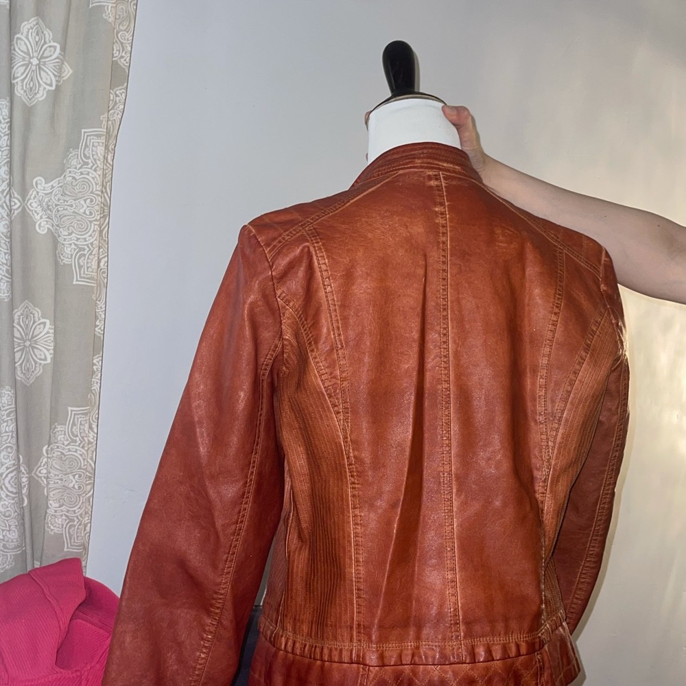 Ladies jacket - Picture 2 of 3